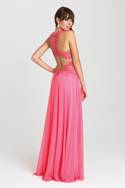 august-best-seller-prom3