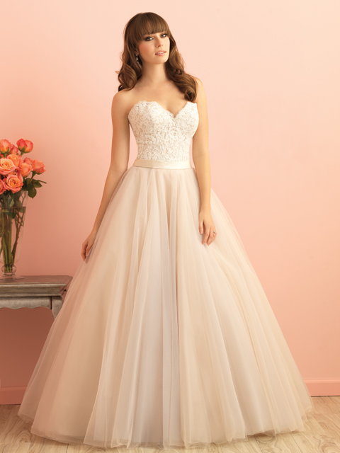 Allure Romance Bridal Gown 2853