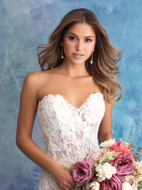 9550 Allure Bridals Wedding Dress