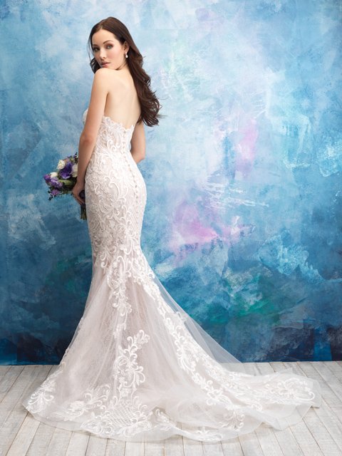 9560 Allure Bridals Wedding Dress