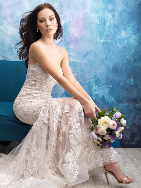 9560 Allure Bridals Wedding Dress