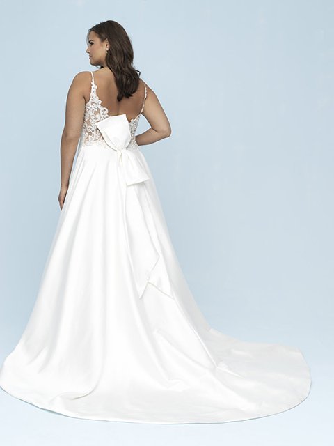 9620 Allure Bridal Wedding Gown
