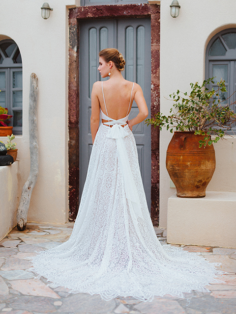 F160 Amelia Wilderly Brides Tie Back Wedding Dress